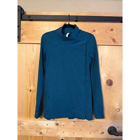 Lululemon Coast Wrap II in Heathered Alberta Lake Blue Size 8 - Picture 8 of 8